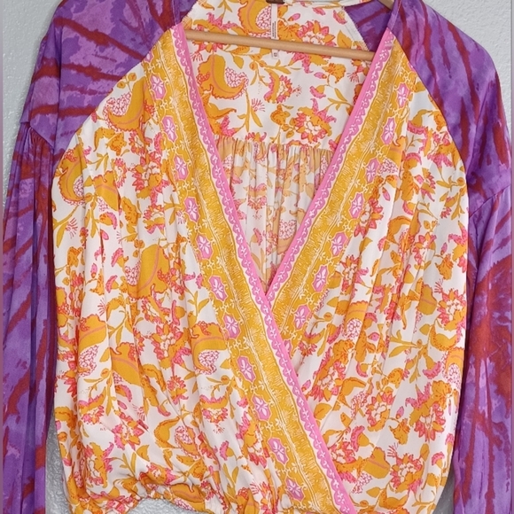 Free People Cruisin Together Printed Boho Gypsy Puff Sleeve Blouse - Picture 4 of 14